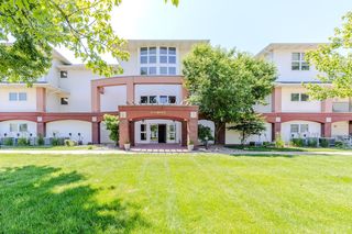 1605 Chalstrom Beach Rd #103, Okoboji, IA 51355