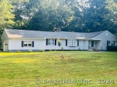 15 Shady Lane, Woodbridge, CT 06525