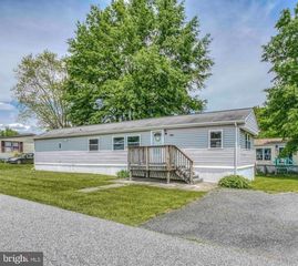609 Red Oak Ave, Edgewood, MD 21040