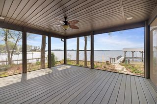 2672 Scurry Island Rd, Newberry, SC 29037