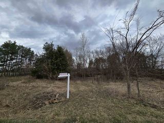 W  Stoll Rd, Lansing, MI 48917