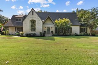 27 Alta Vista Cv, Marion, AR 72364