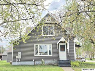 495 W  5th St, Garner, IA 50438