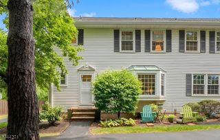 2301 Jamestown Common, Hillsborough, NJ 08844