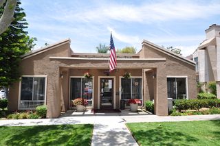 1302 Oak Hill Dr #233, Escondido, CA 92027