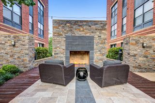 1919 Clarendon Blvd #410, Arlington, VA 22201