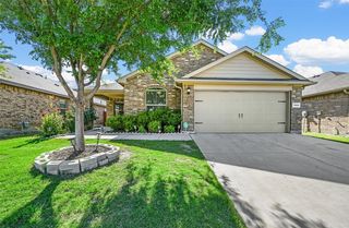 7952 Ballater Dr, Fort Worth, TX 76123