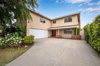 3050 Arlotte Ave, Long Beach, CA 90808