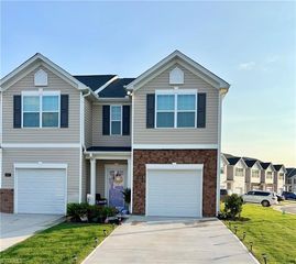 5409 Avery Dr, Trinity, NC 27370