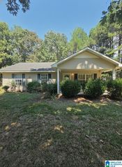 573 Arrowhead Ln, Jasper, AL 35503