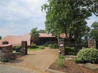 10508 S  Stoneleige St, Fort Smith, AR 72908