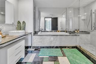 485 Brickell Ave #2508, Miami, FL 33131