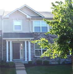 468 Coachgate Ct, Ballwin, MO 63021