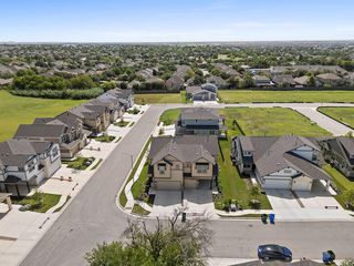 20605B Haygrazer Way, Pflugerville, TX 78660