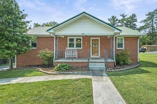 119 Cedar St, Cookeville, TN 38506