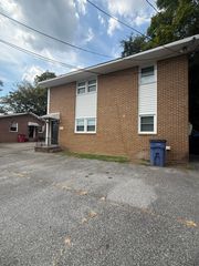 218 Crumps Park Ave, Macon, GA 31204