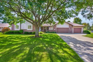 W6561 Cedar Ln, Greenville, WI 54942