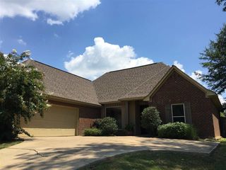112 Bainbridge Bnd, Canton, MS 39046