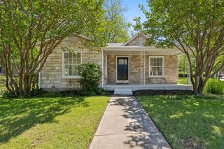 3950 Meadowbrook Dr, Fort Worth, TX 76103