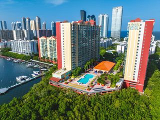 16900 N  Bay Rd #3-1407, North Miami Beach, FL 33160