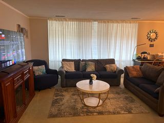 1002 Paradise Rd #1C, Swampscott, MA 01907