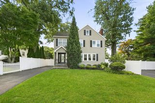7 Atlantic Avenue, Nanuet, NY 10954