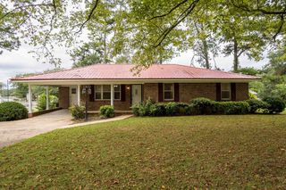 460 Pineview Cir, Blountsville, AL 35031