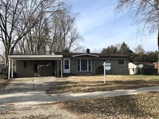 5619 Cornell Rd, Haslett, MI 48840