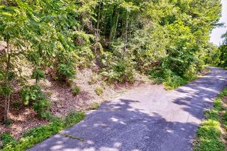 18 Sunset Rd #18, Sevierville, TN 37862
