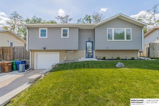 7310 Chandler Acres Dr, Bellevue, NE 68147