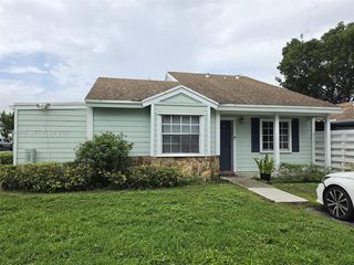 13795 SW 147th Circle Ln #212, Miami, FL 33186