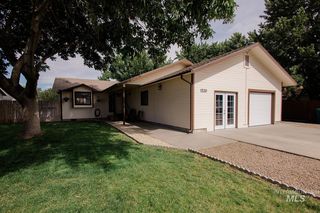 1530 Rosewood St, Mountain Home, ID 83647