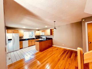 237 Captain Eames Cir, Ashland, MA 01721