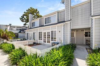 2390 W  Orangethorpe Ave #9, Fullerton, CA 92833