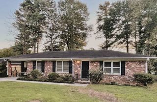 2158A Lower Roswell Rd, Marietta, GA 30068