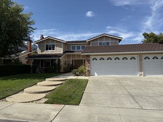 3374 Tryna Dr, Mountain View, CA 94040