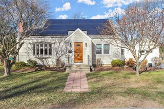 36 Ridgeview Avenue, Trumbull, CT 06611
