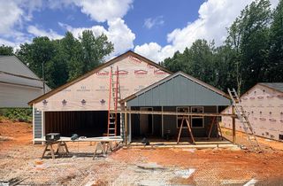 102 Decatur St #3, Simpsonville, SC 29681