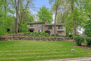 5401 Mount Normandale Dr, Bloomington, MN 55437