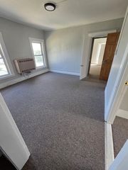 14 Summit St #3, Fairfield, ME 04937
