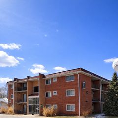 6819 W  95th St #9, Oak Lawn, IL 60453