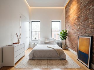 163 S  1st St #2F, Brooklyn, NY 11211