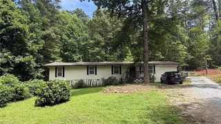 146 Meadowlark Dr, Monticello, GA 31064