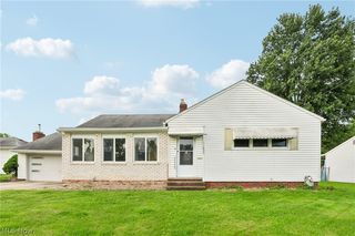 11605 Harold Dr, Cleveland, OH 44130
