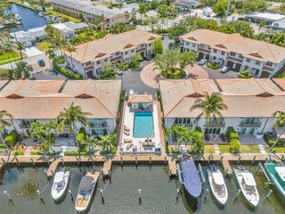 1327 SE 3rd Avenue, Pompano Beach, FL 33060