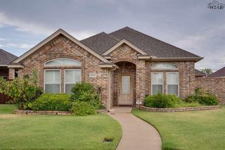 6022 Oakmont Dr, Wichita Falls, TX 76310