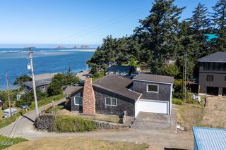 1875 Pearl St W, Tillamook, OR 97141