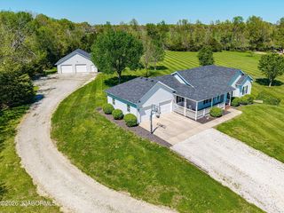 3792 Saratoga Ct, Fulton, MO 65251