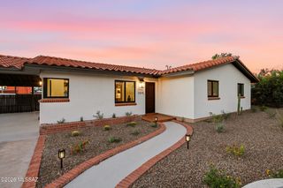 2615 E  Manchester St, Tucson, AZ 85716