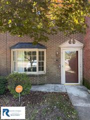 402 Seminole Trl, Danville, VA 24540